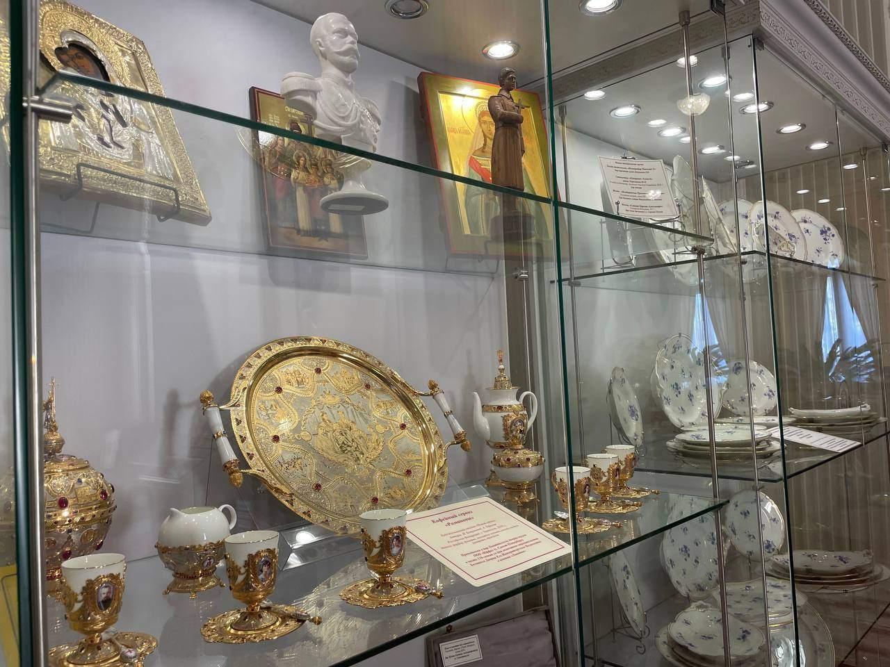 Выставка «Из новых поступлений Ливадийского дворца-музея» в Ялте