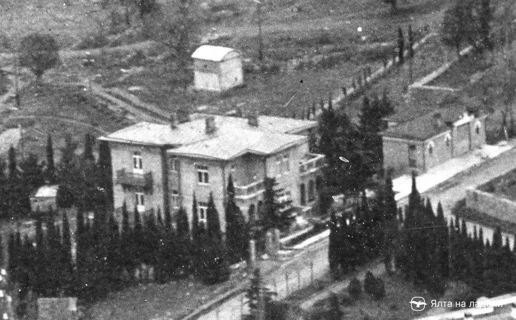 Дача Федоровича в Алупке-Сара, начало 20 века