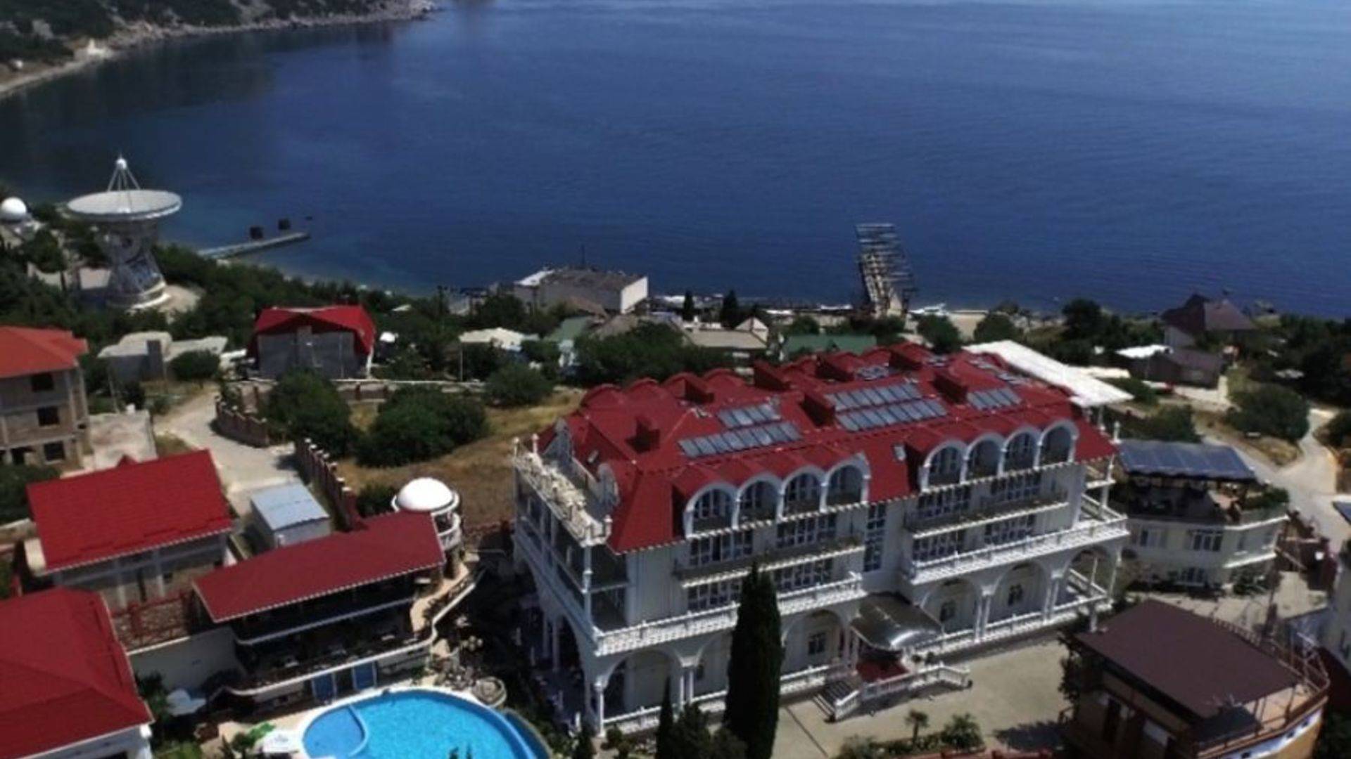 Отель «Александрия» 4* в Крыму