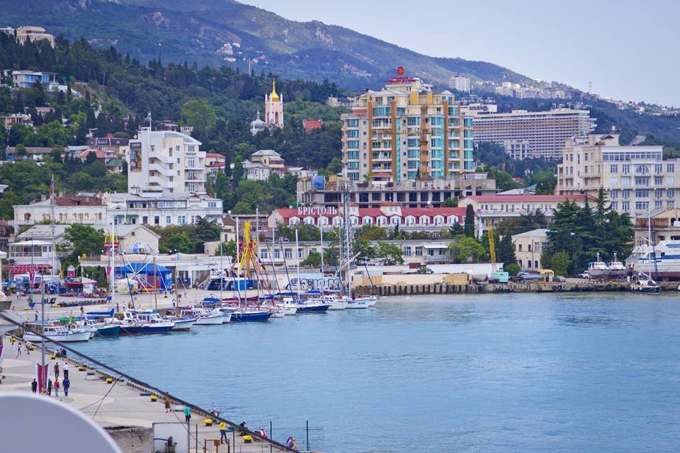 Отель «Дворик на Морской» в Крыму