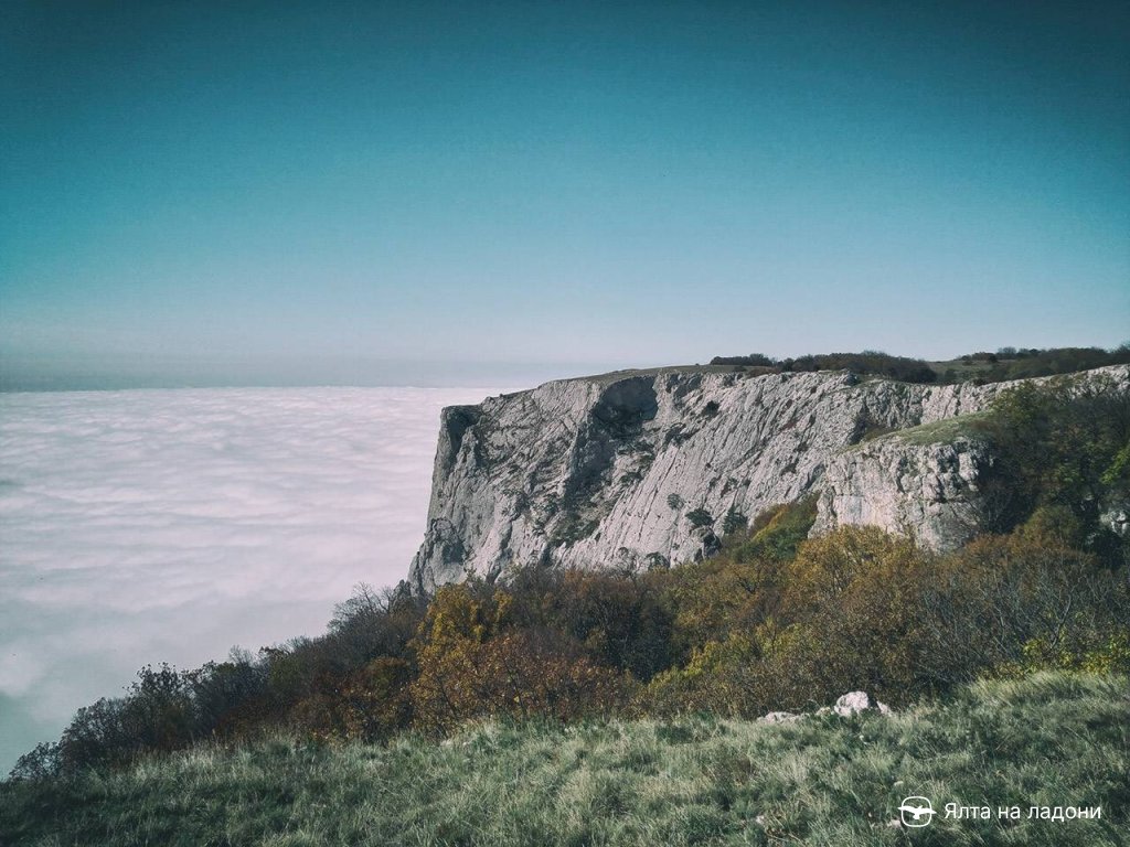 Вид с горы Морчека на тропе Керезла в Крыму