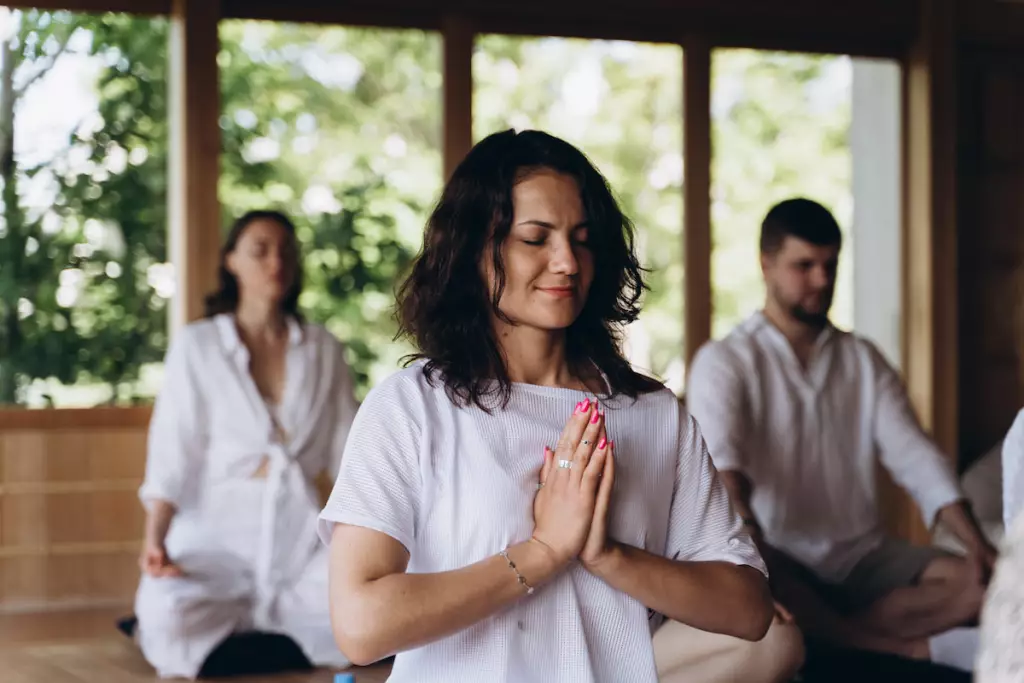 Йога в японском саду Мрия в Крыму