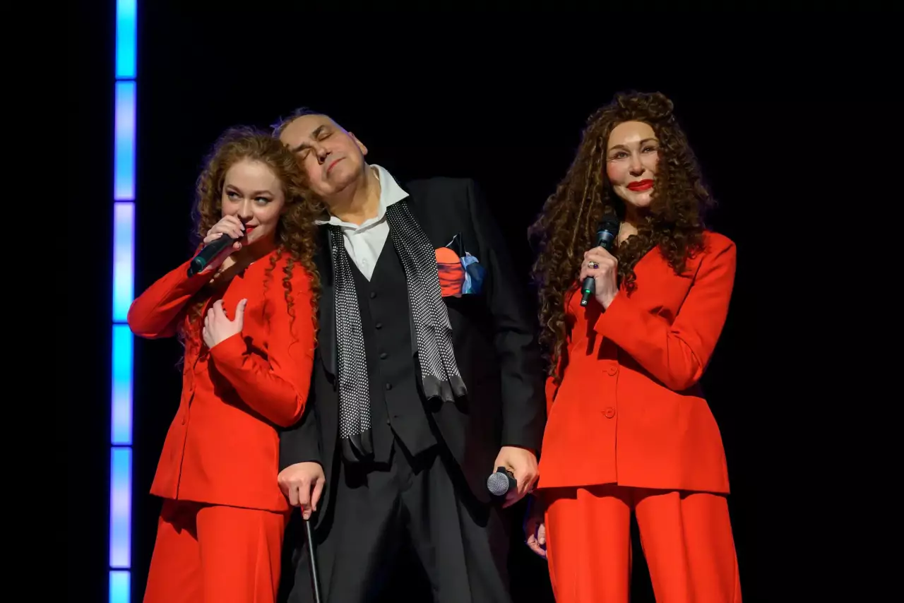 Спектакль Любовь на&nbsp;бис в&nbsp;Ялте 23 сентября, театр имени Чехова