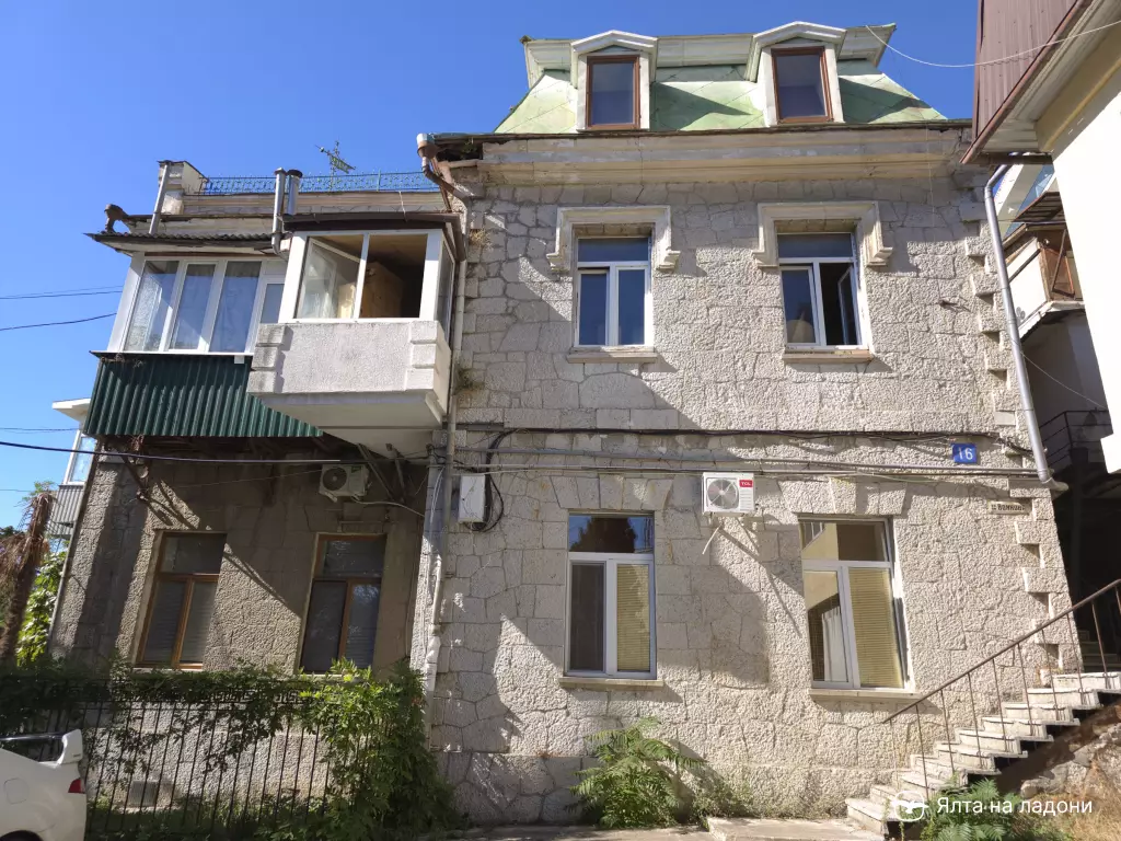 Дача Мазараки в Крыму