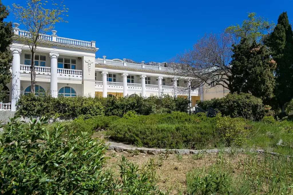 Гостиница Ампир Симеизе, общий вид