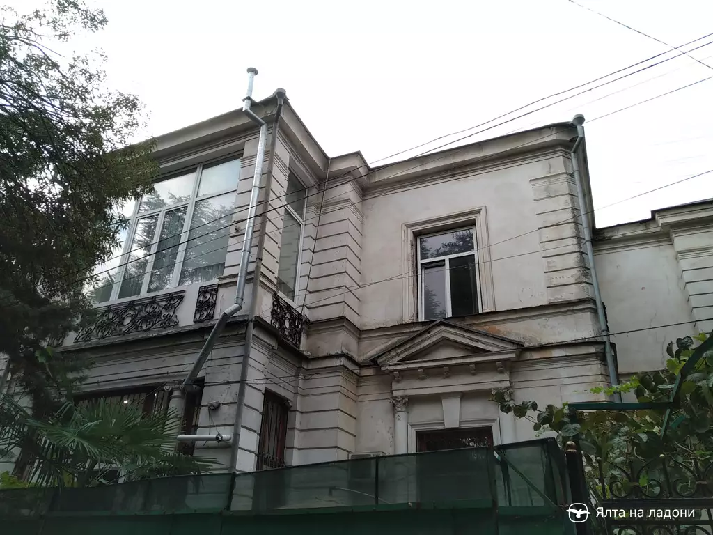 Дом купца Соболева в Крыму