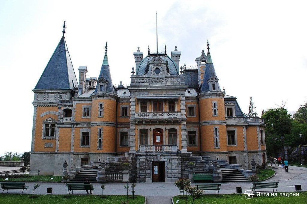 Массандровский дворец в Крыму