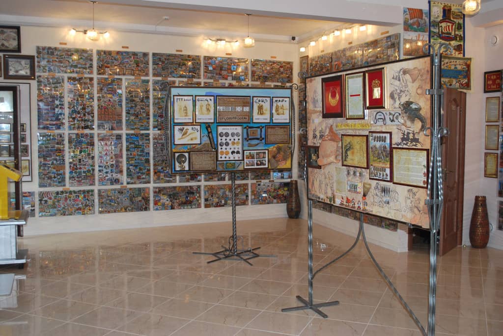 Музей магнитиков «ФортУна» в Крыму