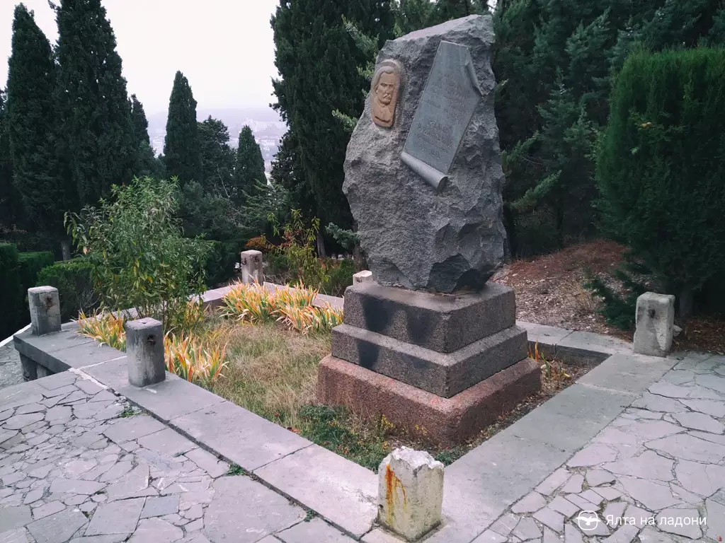 Поликуровский мемориал в Крыму