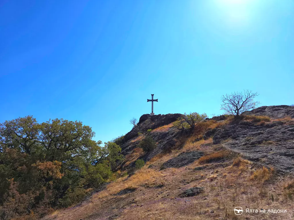 Скала Ифигения в Крыму