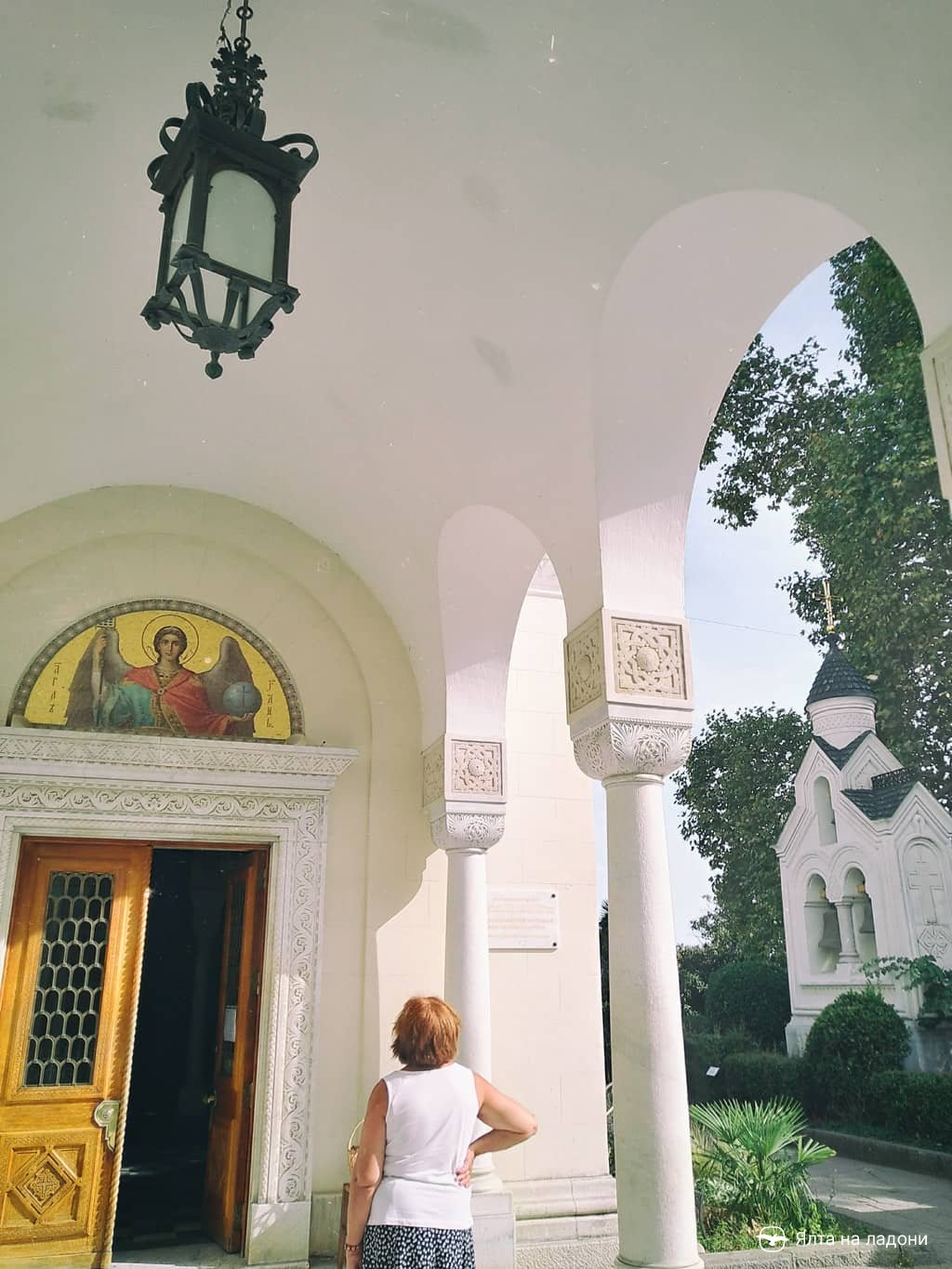 Крестовоздвиженская церковь в Крыму