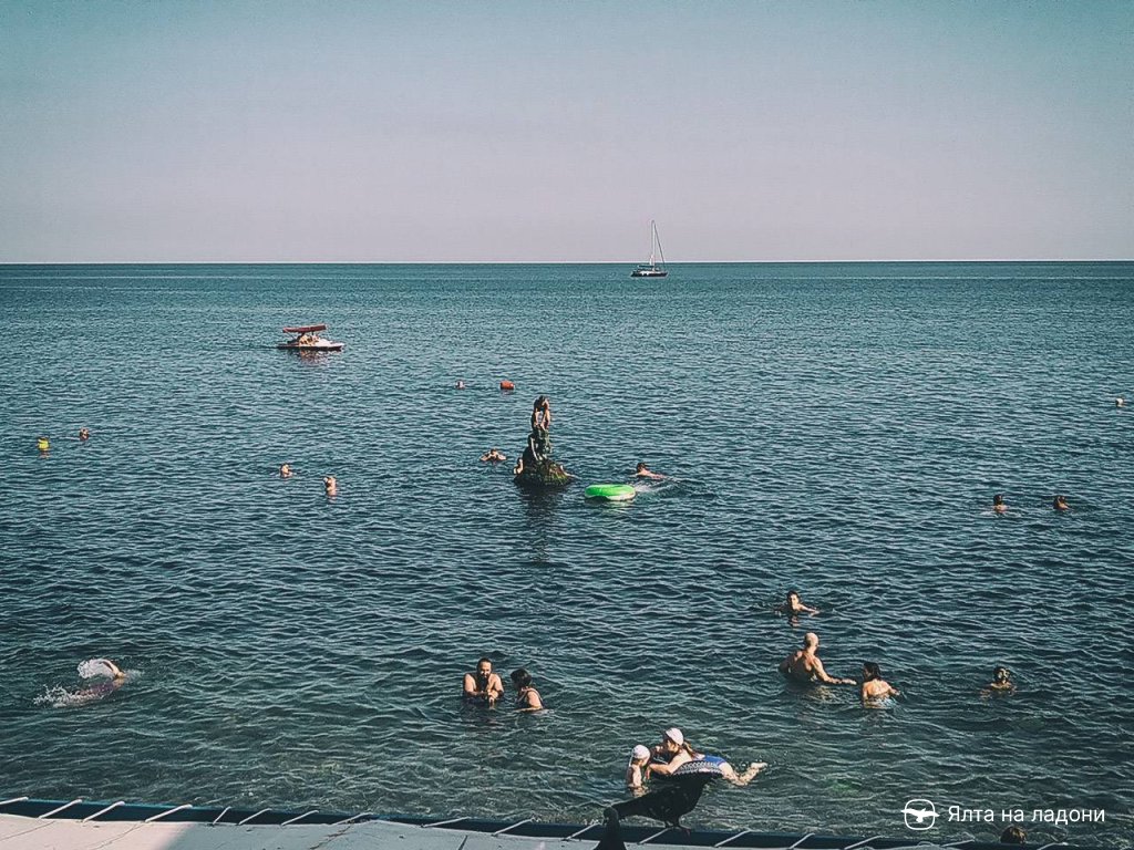 Пляж «Русалка» в Крыму