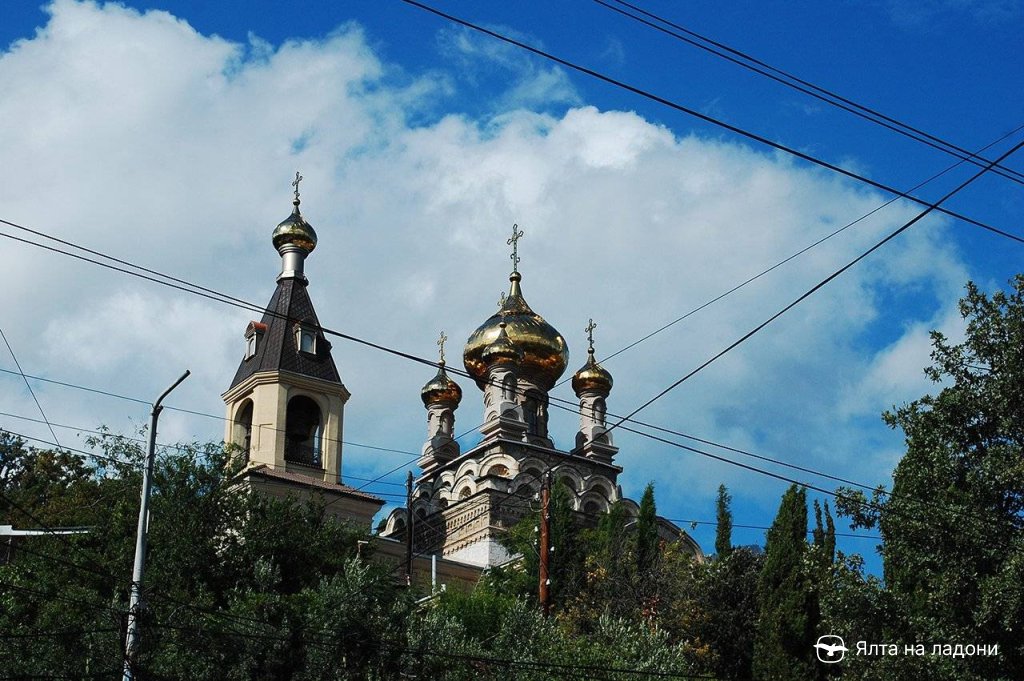 Храм Архангела Михаила в Крыму
