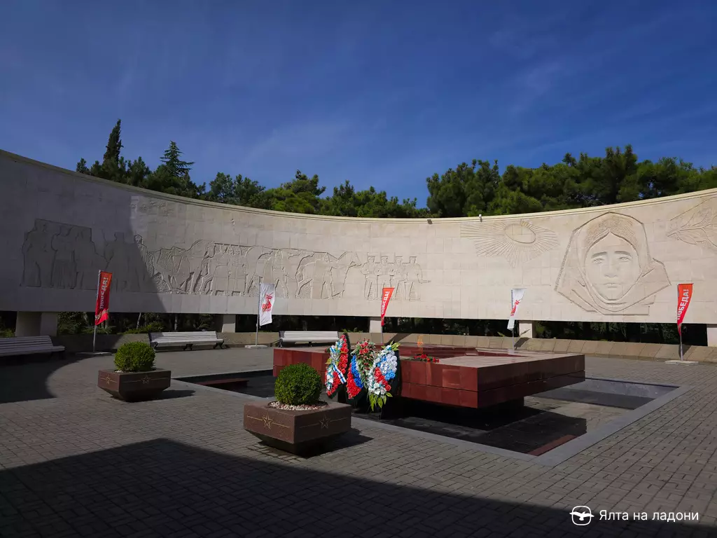 Мемориальный комплекс Холм Славы в Ялте, холм Дарсан