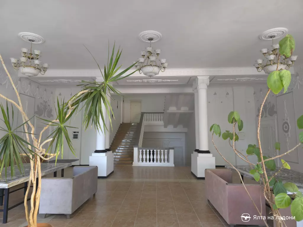 Вилла «Ампир» в Крыму