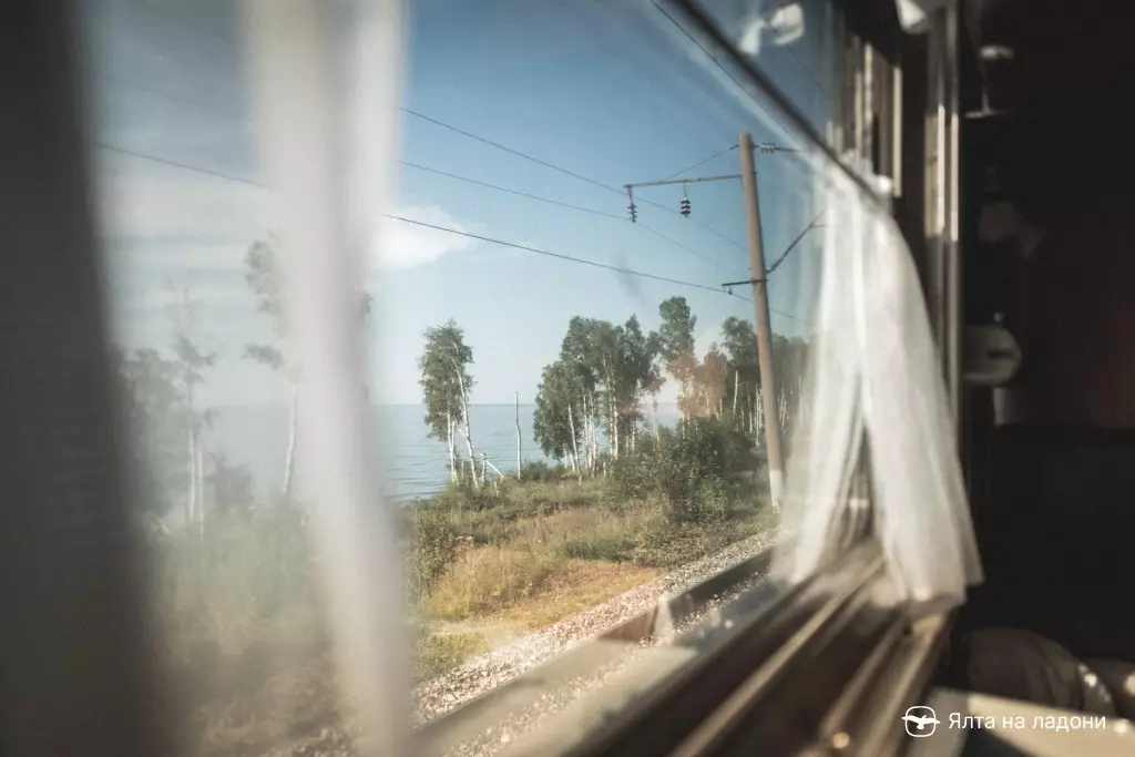Как в 2024 году доехать в Ялту на поезде или самолёте, Крым